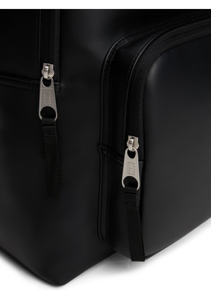 Siyah Erkek Sırt Çantası Tjm Ess Daıly Pu Dome Backpack fırsatları