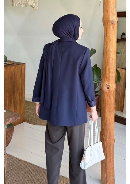 Çizgili Astarlı Tesettür Ceket Lacivert fırsatları