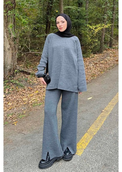 Basic Pantolon Önü Yırtmaçlı Triko Tesettür Takım Gri