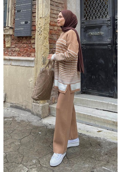Çizgili Triko Takım Sütlü Kahve fiyatları