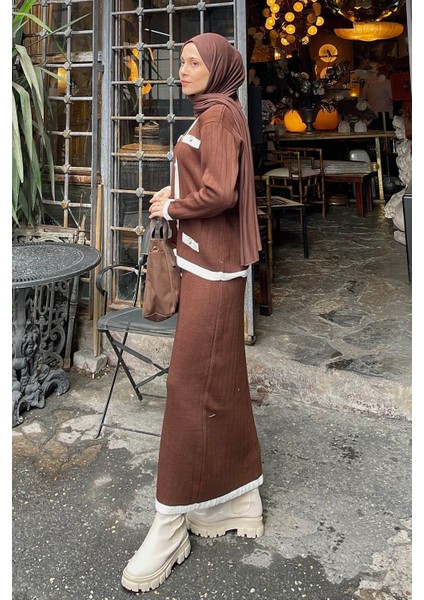 Cep Detaylı Düğme Detaylı Triko Takım Acı Kahverengi fiyatları
