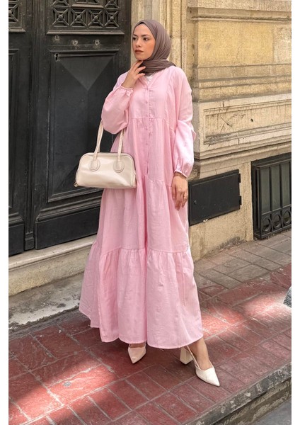 Ön Yarım Düğme Detaylı Müslin Kumaş Tesettür Elbise Pembe