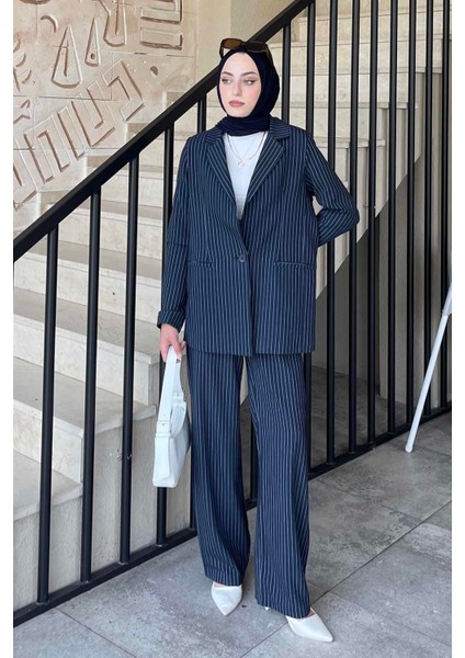 Çizgili Ceket Tesettür Takım Lacivert
