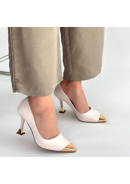 Bej Rugan Kadın Topuklu Ayakkabı fırsatları