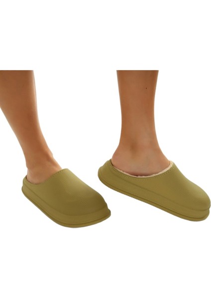 Mat Faylon Taban Içi Kürklü Ev Terliği Yeşil