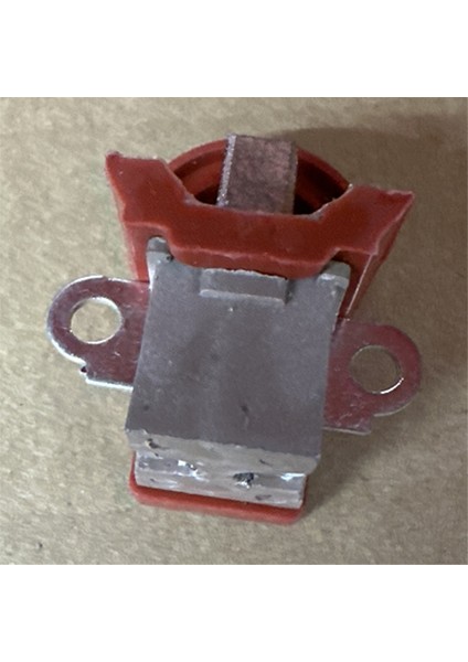 Toyota Honda Subaru Suzuki Için Araba Jeneratörü Karbon Fırça Tutucu 27370-35060, 27370-58320 27370-54450 (Yurt Dışından) fiyatları