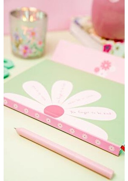 A5 Mıknatıslı Kapak Defter 88 Yaprak Çizgili 15x21 cm Renkli Tasarım