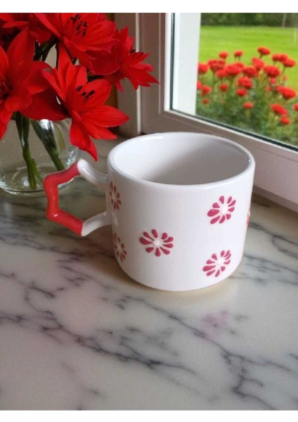 El Işi Kırmızı Çiçekler Işlemeli Doğal Seramik Mug Kupa Çay / Cappuccino Fincanı fırsatları