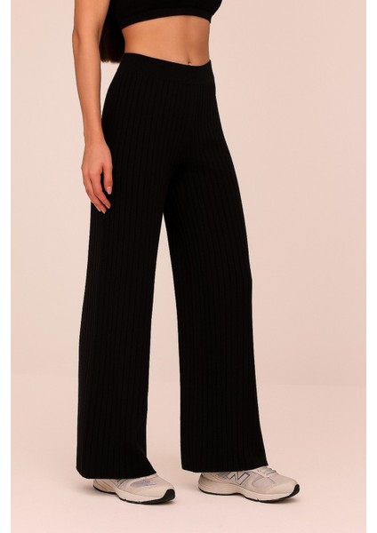 Kemer Torbalı Fitilli Triko Pantolon modelleri