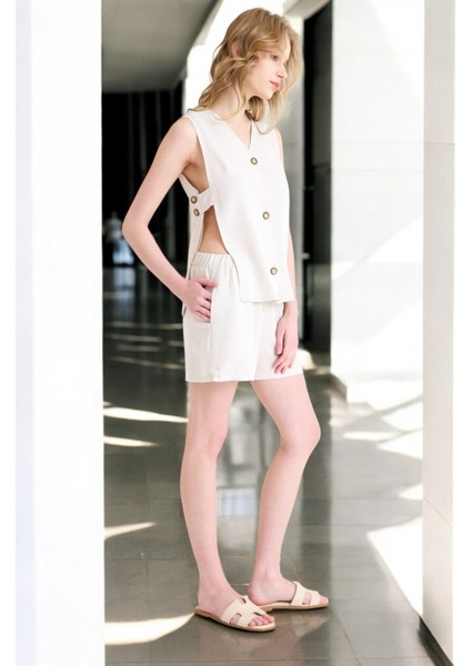 Yazlık Kolsuz Şortlu Keten Takım modelleri