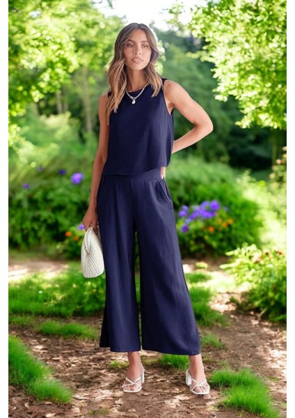 Yazlık Sırt Detaylı Şık Keten Takım