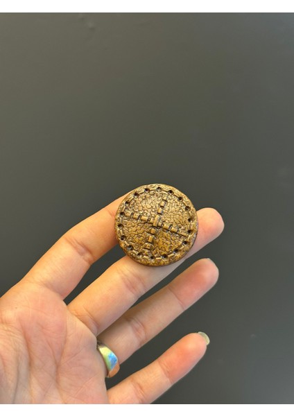 Taş Desenli Broş Yaka Iğnesi Giyim Aksesuarı 4x4 cm modelleri