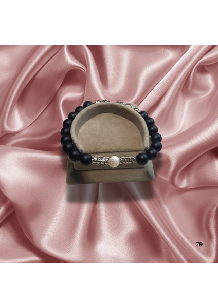 Reina Del Corazen El Yapımı, Otantik Tasarım ve Koruyucu Enerji Takı Asaletli Oniks ve Zarif Inci Antik Kolye ve Bileklik