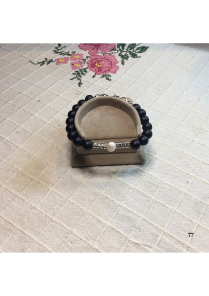 Reina Del Corazen El Yapımı, Otantik Tasarım ve Koruyucu Enerji Takı Asaletli Oniks ve Zarif Inci Antik Kolye ve Bileklik fiyatları