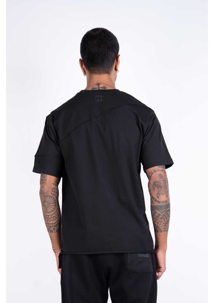 Erkek Kısa Kollu, Gömleklik Garni Kumaşlı, Baskılı, Dikiş Detaylı Regular Fit T-Shirt modelleri