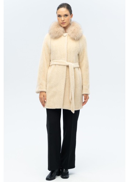 Çıkabilir Kürklü Inci Detaylı Peluş Kaban Bej 3098-TK fiyatları