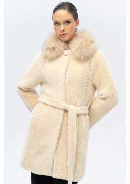 Çıkabilir Kürklü Inci Detaylı Peluş Kaban Bej 3098-TK indirimleri