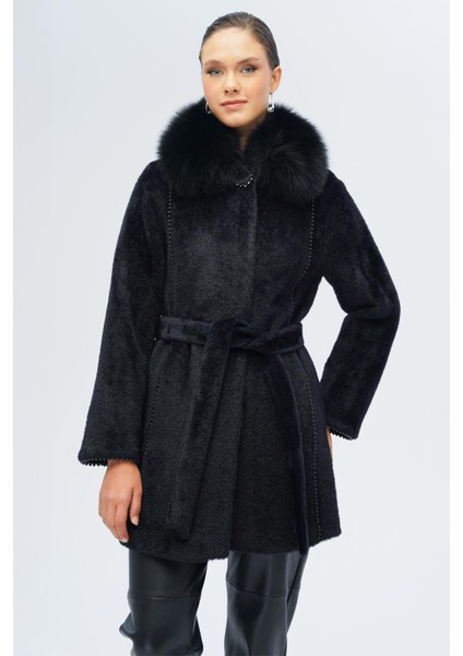 Çıkabilir Kürklü Inci Detaylı Peluş Kaban Siyah 3098-TK