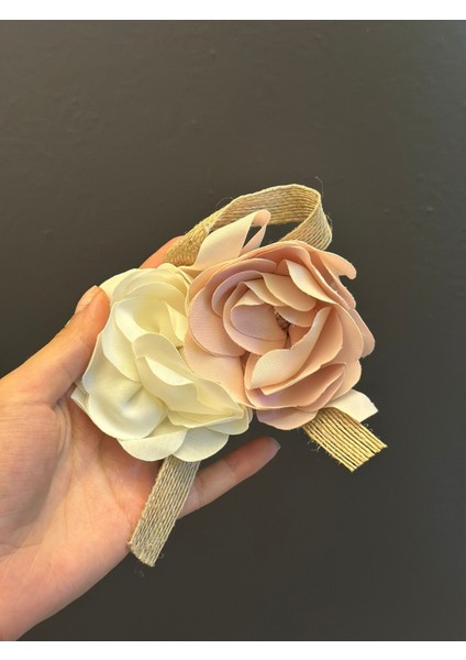2 Renkli Çiçekli Tasarım Broş Yaka Iğnesi 13X7 cm fiyatları