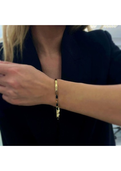 Dikdörtgen Plaka Altın Bileklik- BLK1037