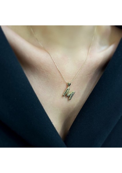 M Harfi Kolye Ucu - KLU0677