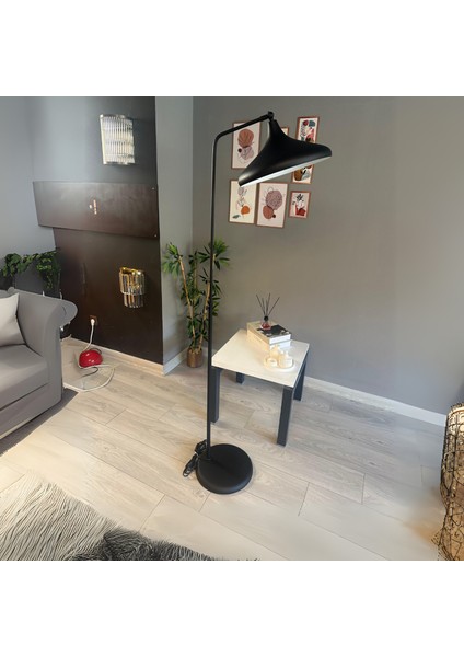 Siyah Lambader Düz Hareketli Başlık Modern Dekoratif Metal Oturma Odası Çalışma Odası