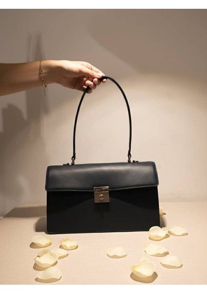 Yumuşak Hakiki Deri Süet Orta Boy Omuz Çantası