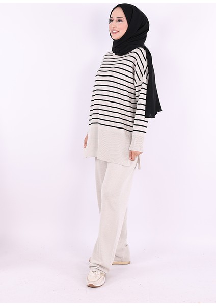 9408 Simli Çizgili Triko Takım Taş modelleri