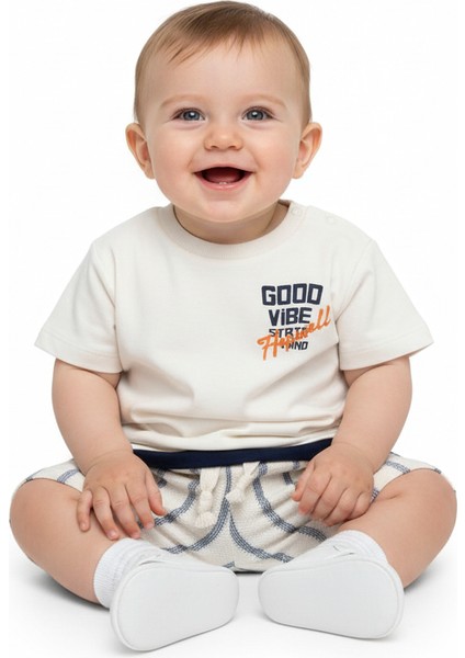 Erkek Bebek Yazlık Şortlu Takım – Baskılı Tişört & Çizgili Şort 2'li Set ⚡