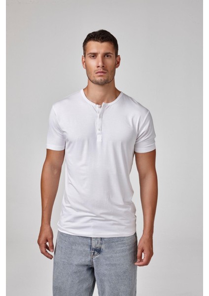 Erkek Beyaz Kısa Kollu Düğmeli Yaka Modal Basic Tişört C2T2N6O1