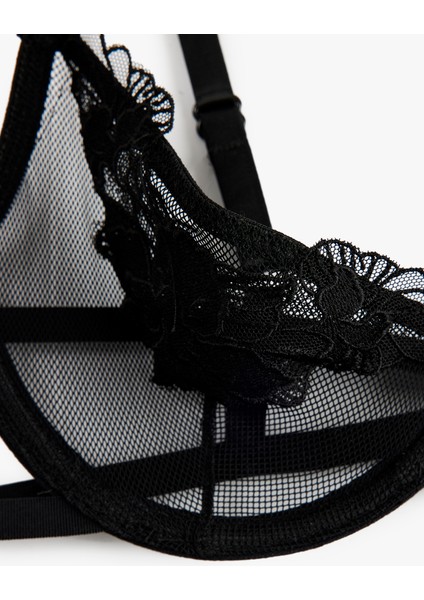 File Kumaş Çiçekli Tül Detaylı Dolgusuz Balenli Sütyen modelleri