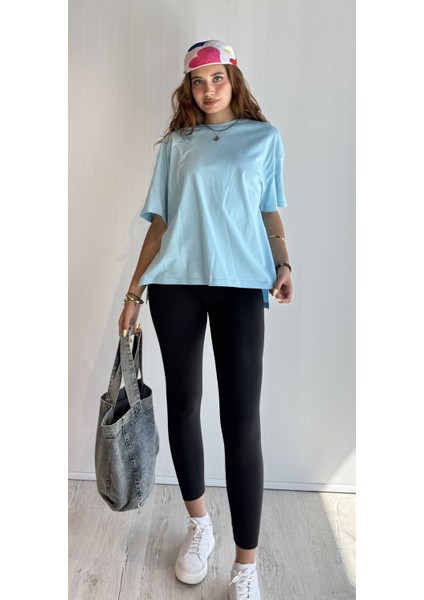 Kadın Bisiklet Yaka Kısa Kollu Oversize Basic Tişört