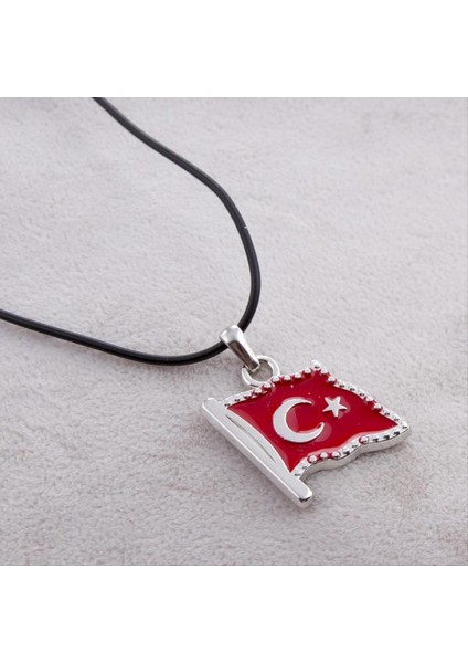 Ds-Derin Ay Yıldız Kolye-Kırmızı