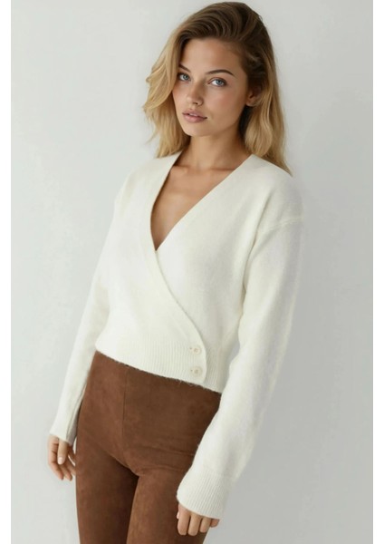 Kadın V Yaka Düğmeli Kruvaze Triko Kazak Natural