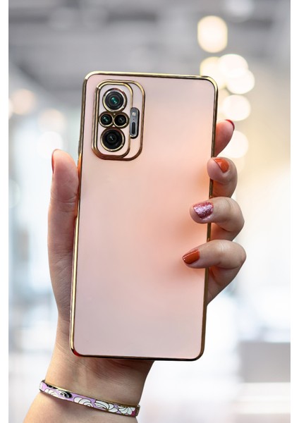 Xiaomi Redmi Note 10 Pro Uyumlu Kılıf Parlak Kenarlı Altın Işlemeli Kamera Korumalı Kapak