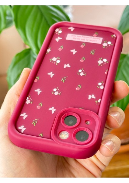 Apple iPhone 13 Kılıf Yumuşak Dokulu Kelebek ve Gül Desenli Yumuşak Kamera Korumalı Silikon Kapak
