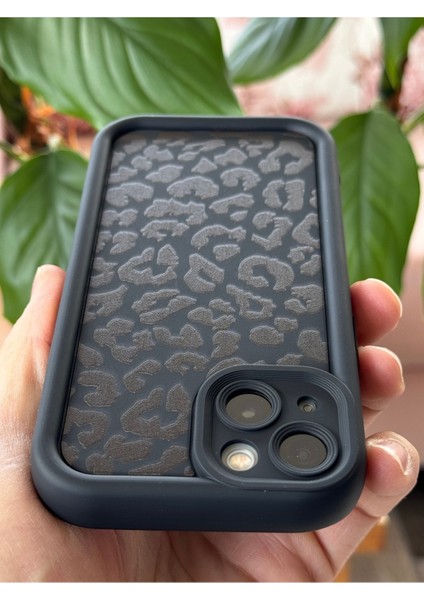 Apple iPhone 13 Kılıf Yumuşak Siyah Leopar Desenli Yumuşak Kamera Korumalı Silikon Kapak