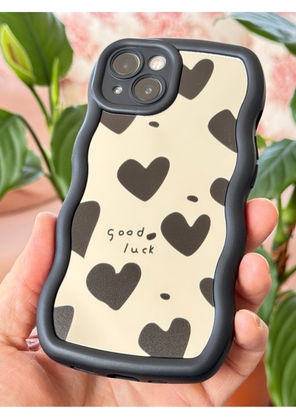 Apple iPhone 15 Uyumlu Kılıf Aynalı Kalp Desenli Yumuşak Kenarlı Kamera Korumalı Silikon Kapak fırsatları