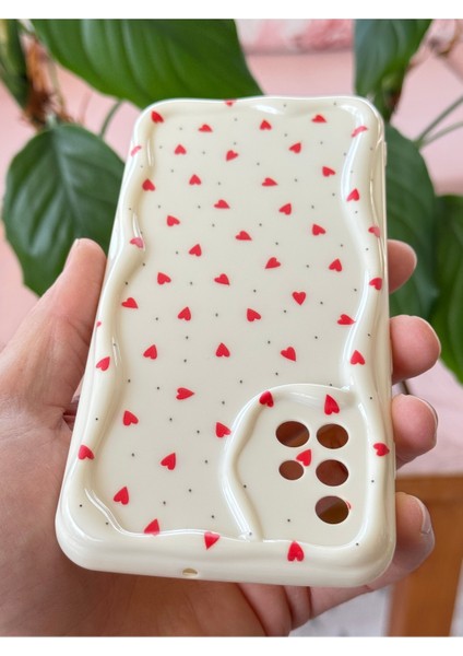Samsung Galaxy A71 Kılıf Kamera Korumalı Dalga Kenarlı Kırmızı Kalp Desenli Silikon Kapak indirimleri