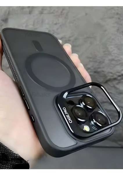 Apple iPhone 15 Pro Max Kılıf Standlı Mat Magsafe Metal Tuşlu Kamera Lens Hediyeli Wonk Kapak