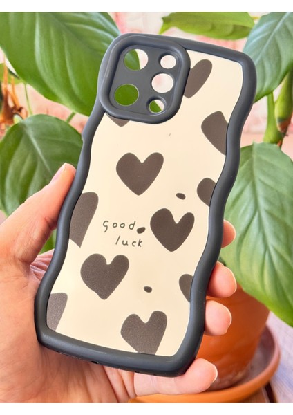 Xiaomi Redmi 12 Kılıf Aynalı Kalp Desenli Yumuşak Kenarlı Kamera Korumalı Silikon Kapak fiyatları