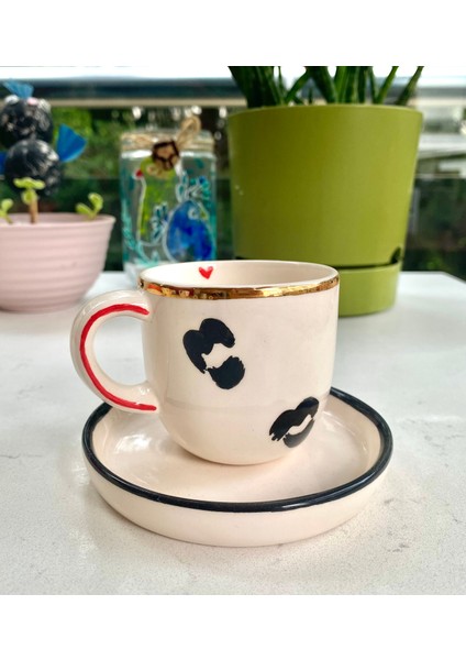 El Yapımı Seramik Gerçek 24K Altın Dekorlu Desenli Türk Kahvesi Fincanı