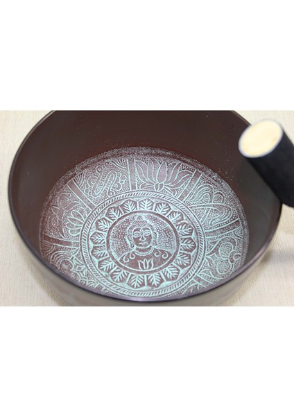 Renkli Işlemeli Tibet Kase Meditasyon Çanı Tokmaklı 19CM modelleri