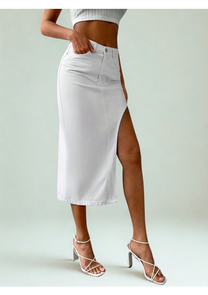Kadın Yırtmaç Detaylı Kot Etek Beyaz modelleri
