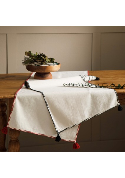 Oradea Püsküllü Runner Bordo 45X145 fiyatları