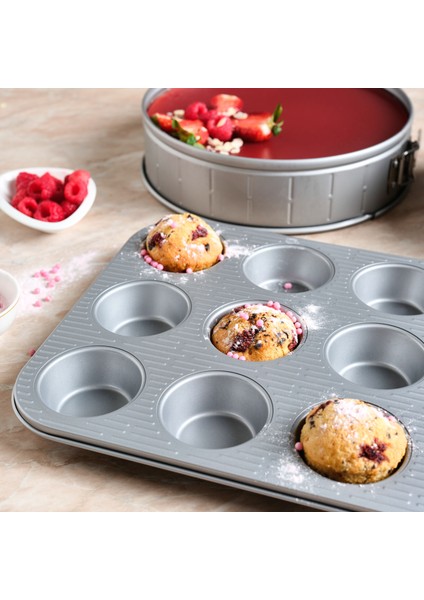 Luna Bake 3 Parça Kek Kalıbı Seti fırsatları