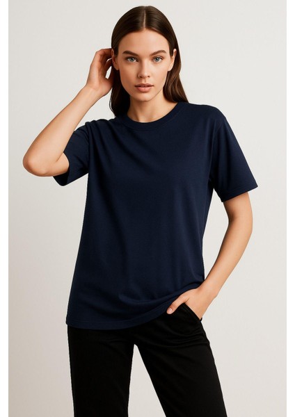 Kadın Lacivert %100 Pamuk Oversize Basic Tişört – Rahat Kalıp Relaxed Bisiklet Yaka T-Shirt indirimleri