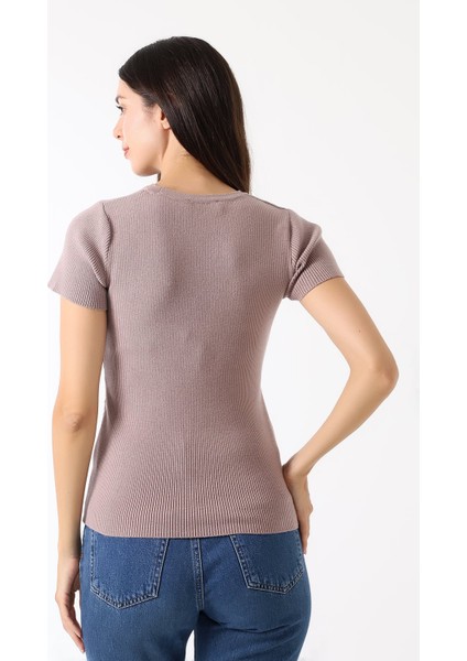 Triko Emzirme Özellikli T-Shirt fırsatları