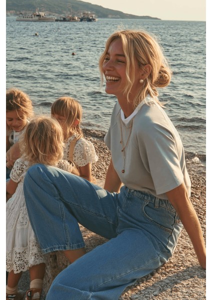 Gizli Fermuarlı Emzirme Üstü