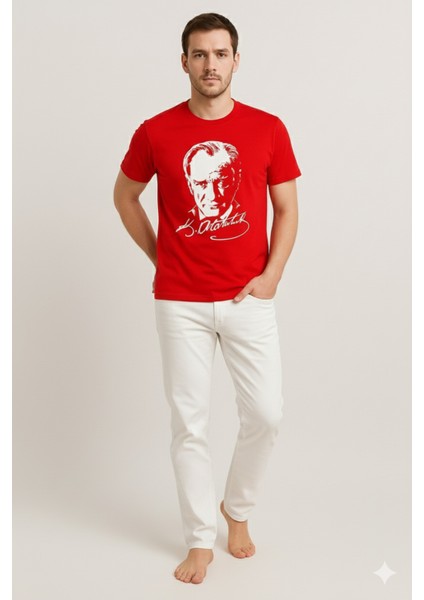 Atatürk Baskılı Kırmızı T-Shirt | Pamuk | Bisiklet Yaka